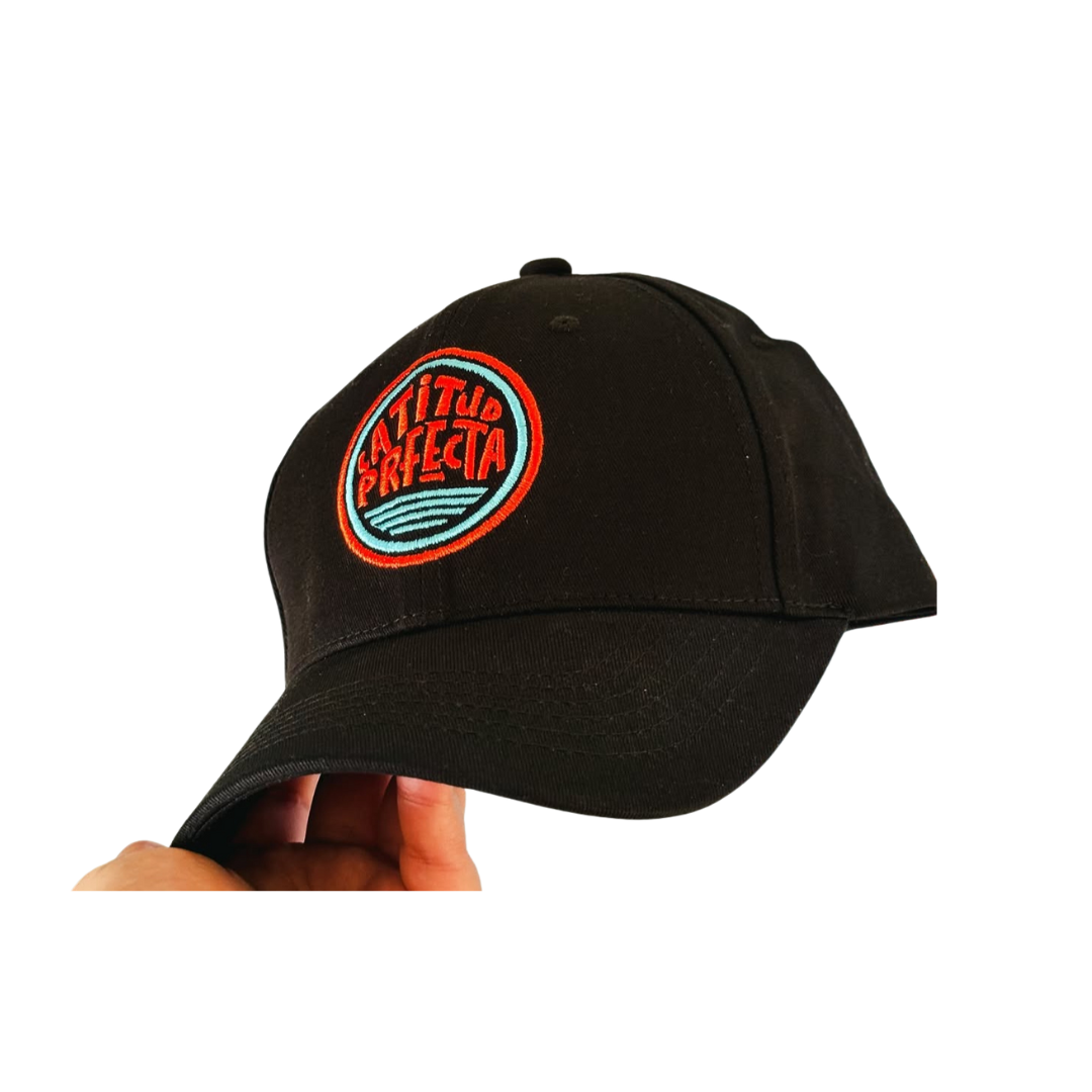 Latitud Logo Black Cap